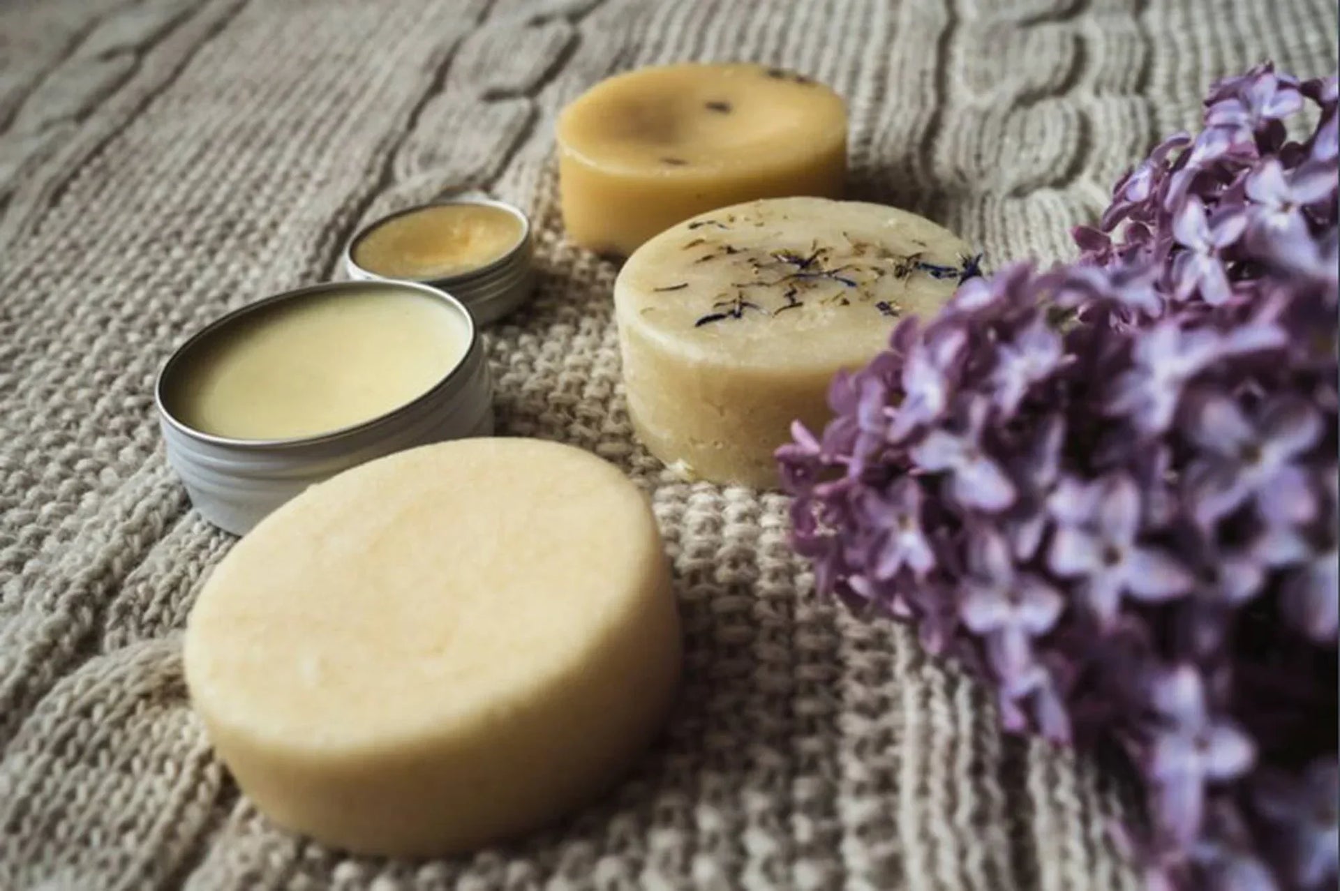 6 Reasons To Switch To A Shampoo Bar